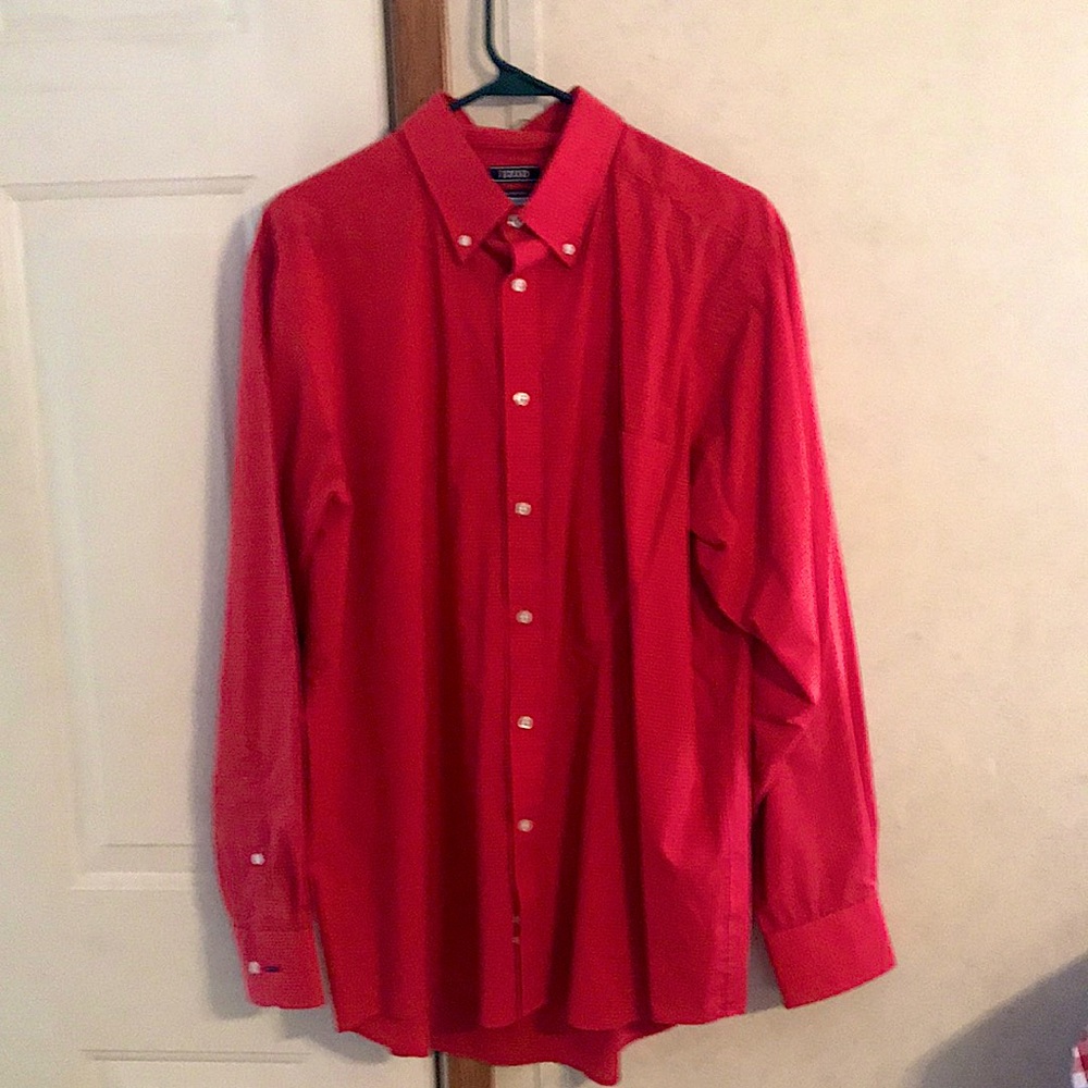 Izod men’s regular fit dress shirt